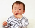 Một số mẹo trị táo bón cho trẻ