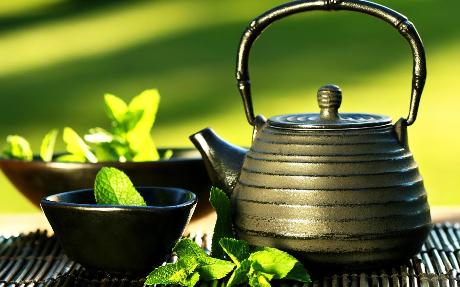 Trà xanh là thực phẩm hạn chế hôi miệng