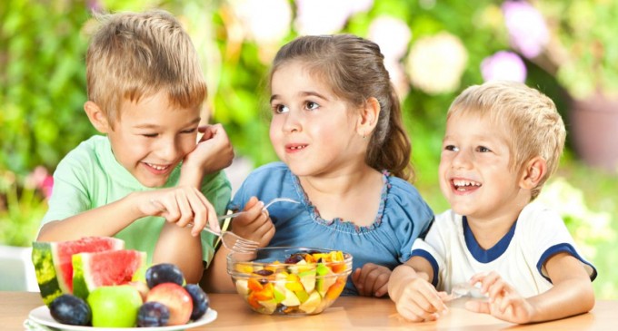 Dinh dưỡng hợp lý ngày nóng