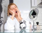 Nên hay không khi tắm khuya
