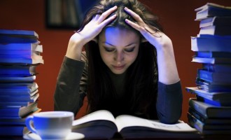 Những thực phẩm tốt cho người thức khuya