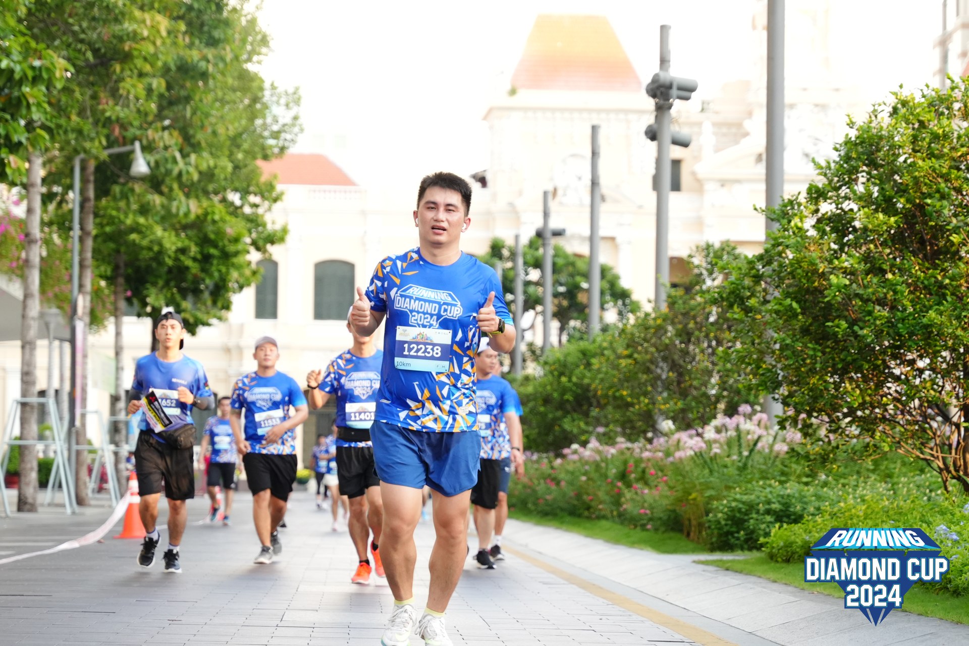 Huỳnh Văn Quy không chỉ tập trung vào sự phát triển cá nhân mà còn hướng đến việc lan tỏa giá trị đến cộng đồng.