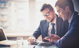Làm Chủ Kỹ Năng Lãnh Đạo: Cách Đưa Đội Nhóm Đến Thành Công Bền Vững